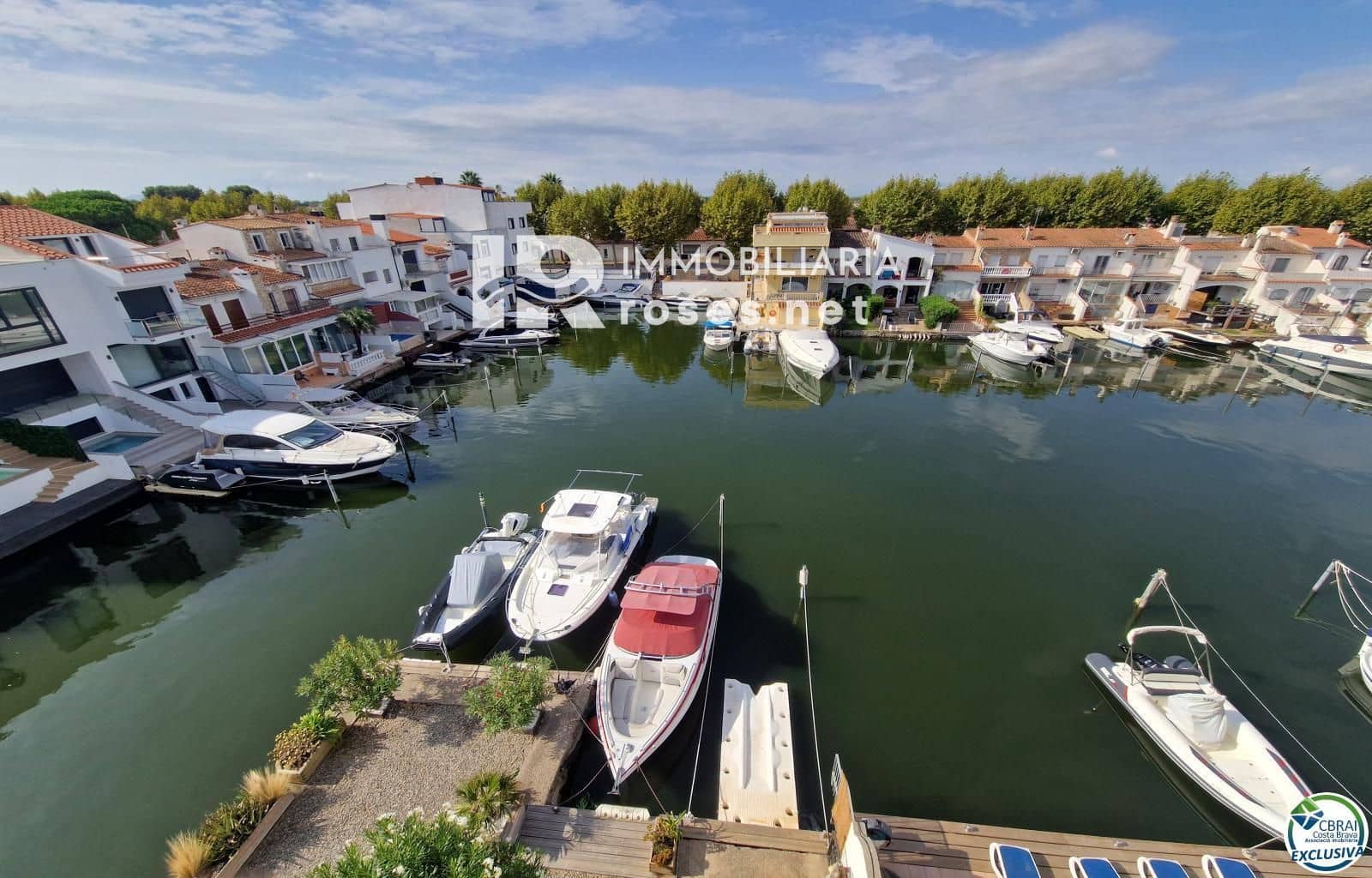 2 slaapkamer Flat te koop in Empuriabrava - € 299.000 (Ref: 9215701)