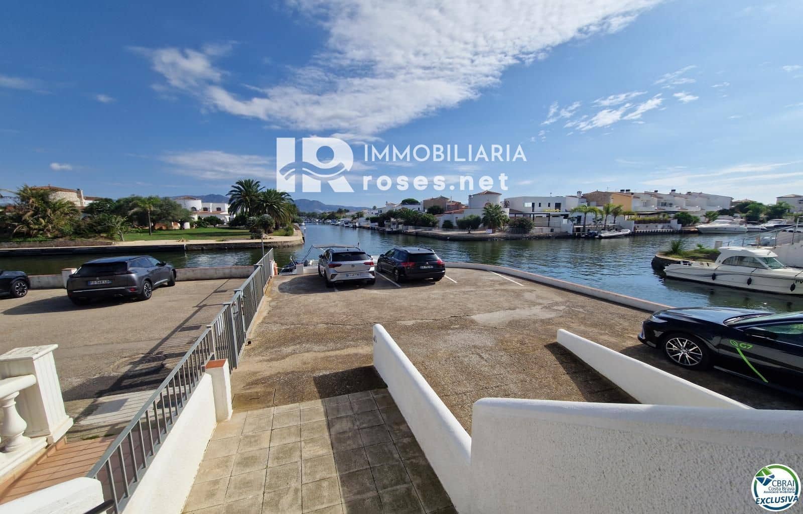 2 slaapkamer Flat te koop in Empuriabrava - € 299.000 (Ref: 9215701)