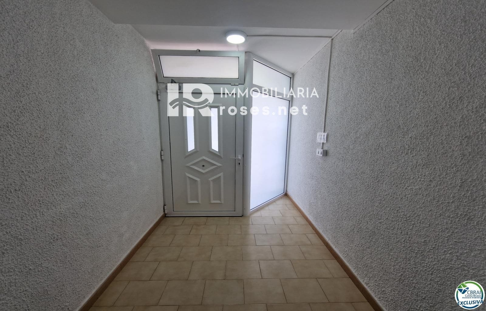 2 slaapkamer Flat te koop in Empuriabrava - € 299.000 (Ref: 9215701)