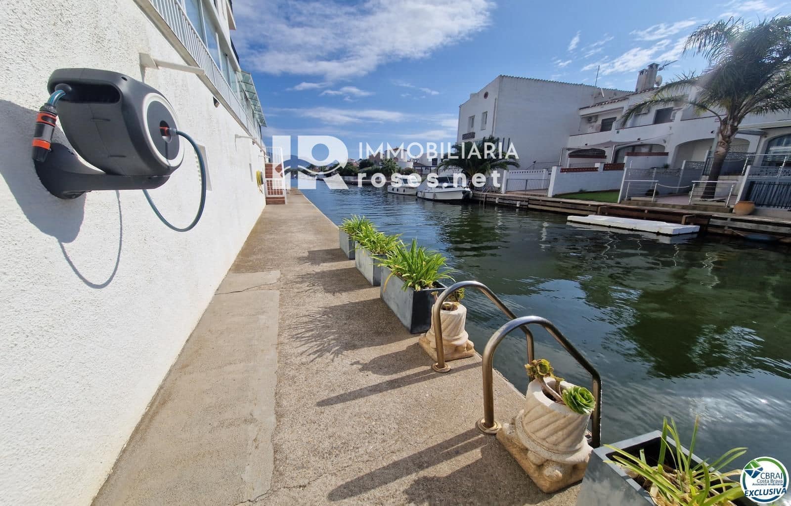 2 slaapkamer Flat te koop in Empuriabrava - € 299.000 (Ref: 9215701)