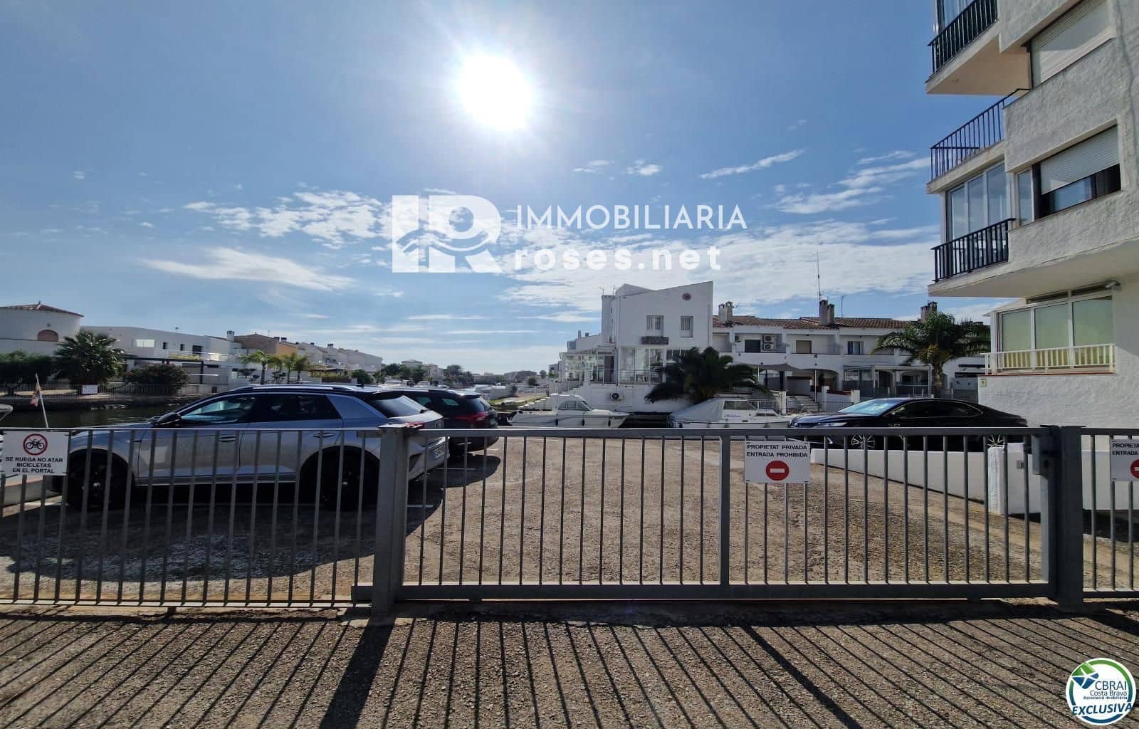 2 slaapkamer Flat te koop in Empuriabrava - € 299.000 (Ref: 9215701)