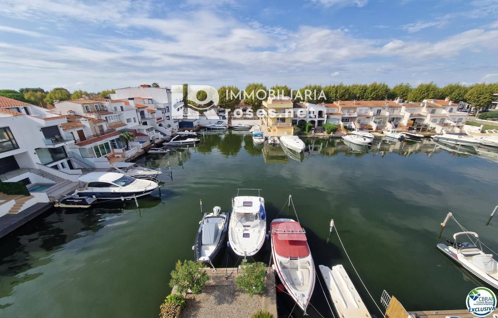 2 slaapkamer Flat te koop in Empuriabrava - € 299.000 (Ref: 9215701)