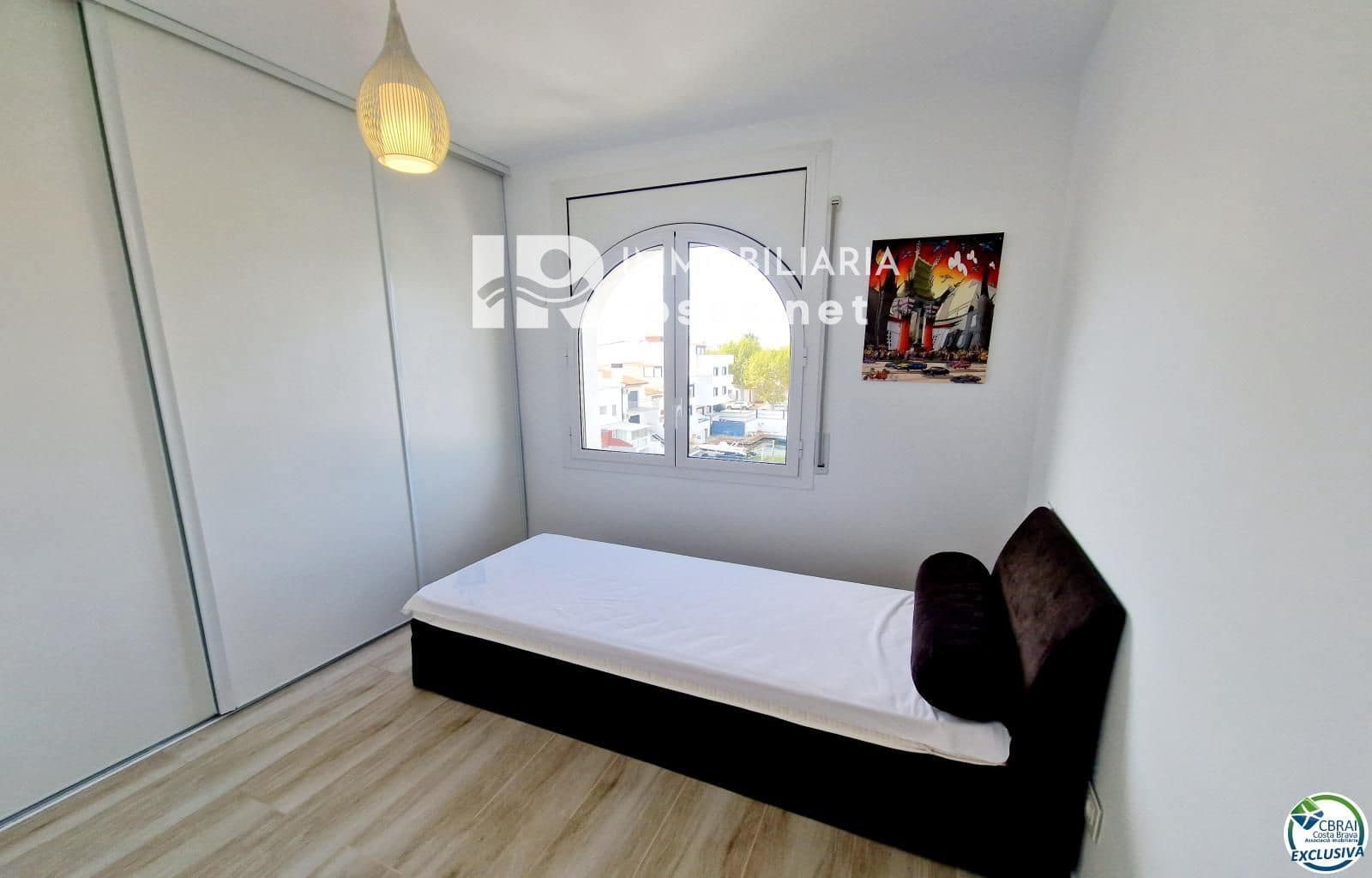 2 slaapkamer Flat te koop in Empuriabrava - € 299.000 (Ref: 9215701)