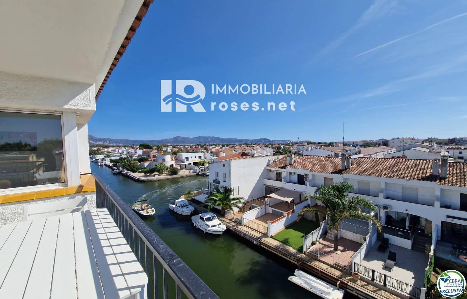 2 slaapkamer Flat te koop in Empuriabrava - € 299.000 (Ref: 9215701)