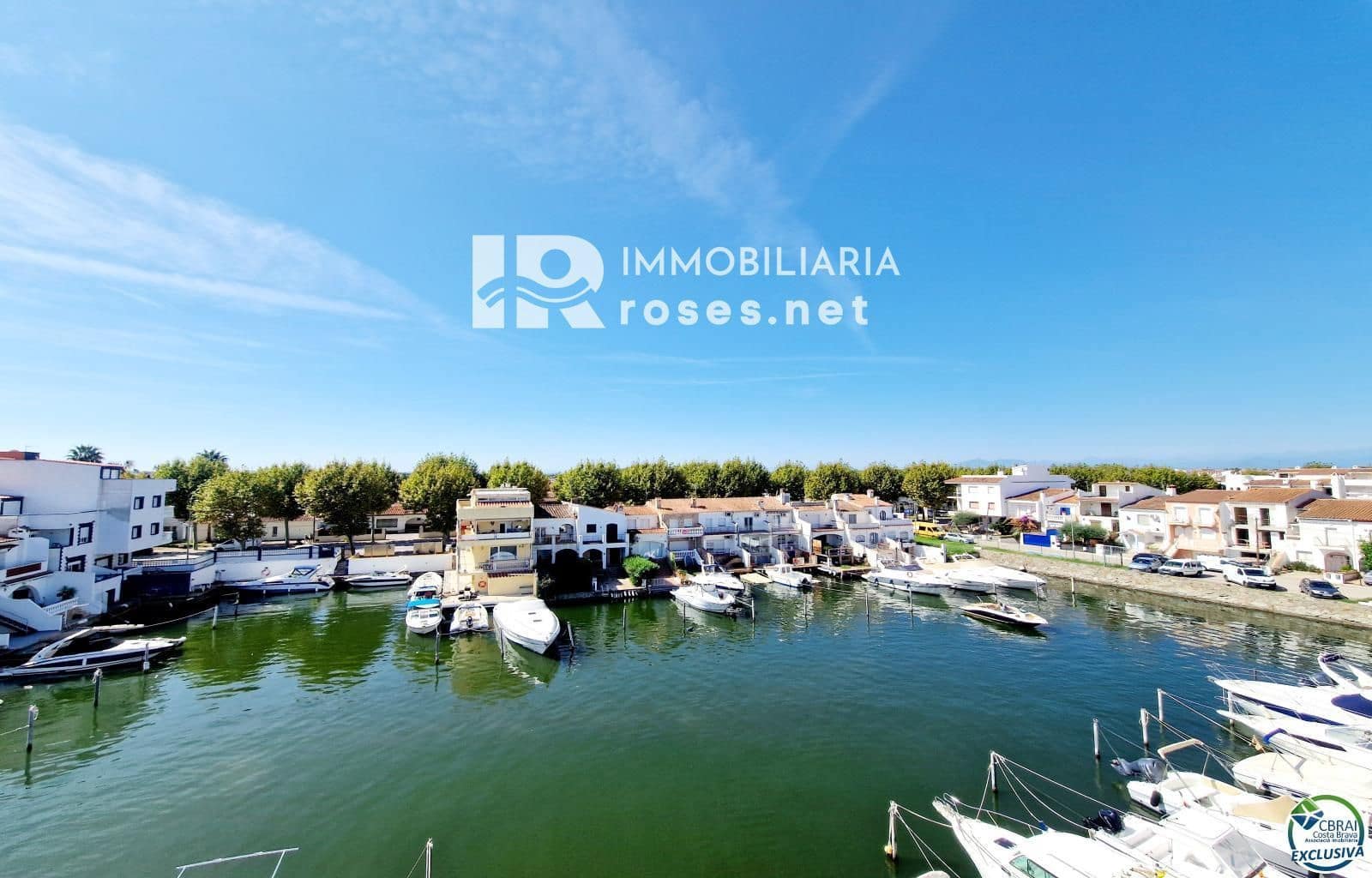 2 slaapkamer Flat te koop in Empuriabrava - € 299.000 (Ref: 9215701)