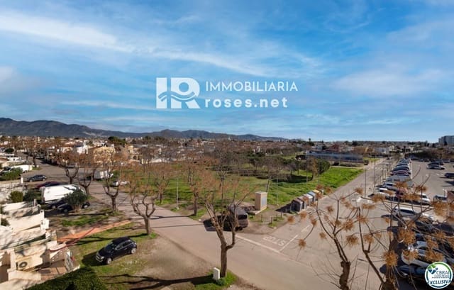 1 bedroom Flat for sale in Empuriabrava, Castelló d'Empúries - € 110,000 (Ref: 9227250)