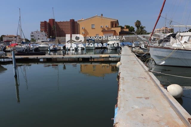 Garage for sale in Santa Margarida, Roses - € 24,000 (Ref: 9240777)