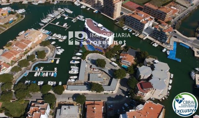 Garage for sale in Santa Margarida, Roses - € 24,000 (Ref: 9240777)