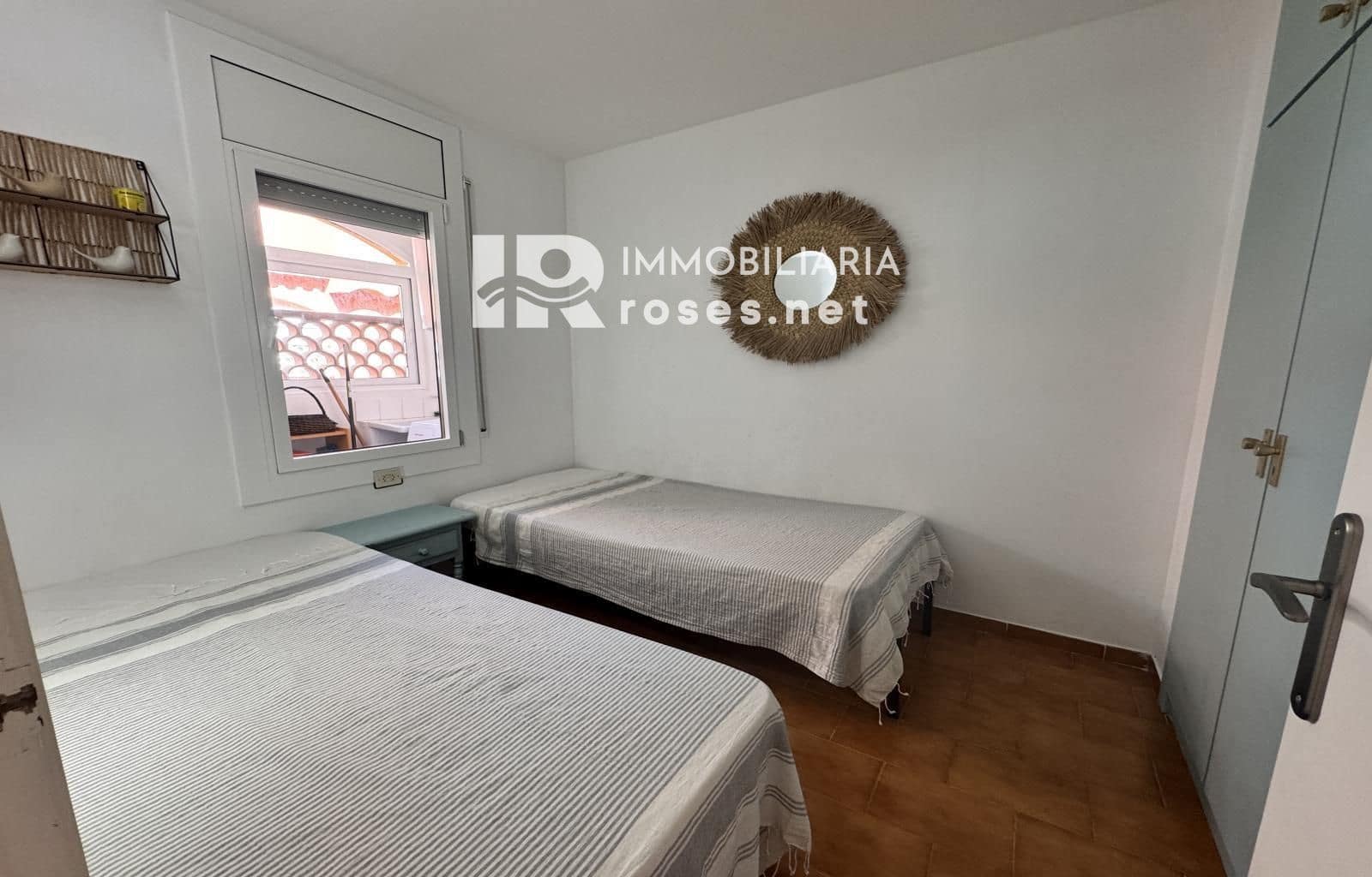 2 bedroom Flat for sale in Empuriabrava - € 189,000 (Ref: 9251505)