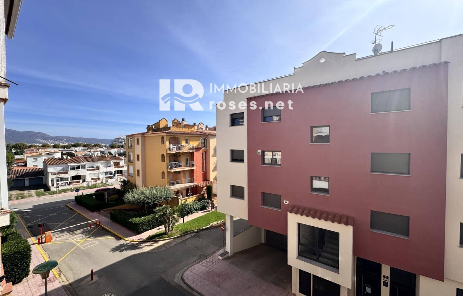 2 bedroom Flat for sale in Empuriabrava - € 189,000 (Ref: 9251505)