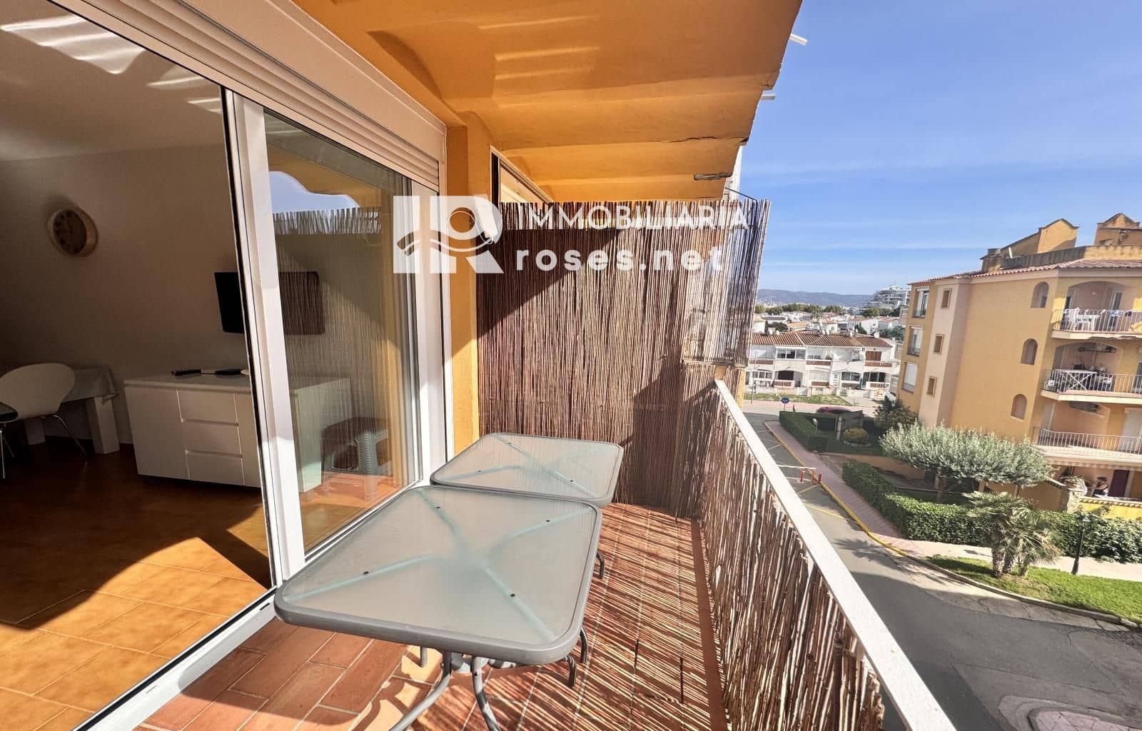 2 bedroom Flat for sale in Empuriabrava - € 189,000 (Ref: 9251505)
