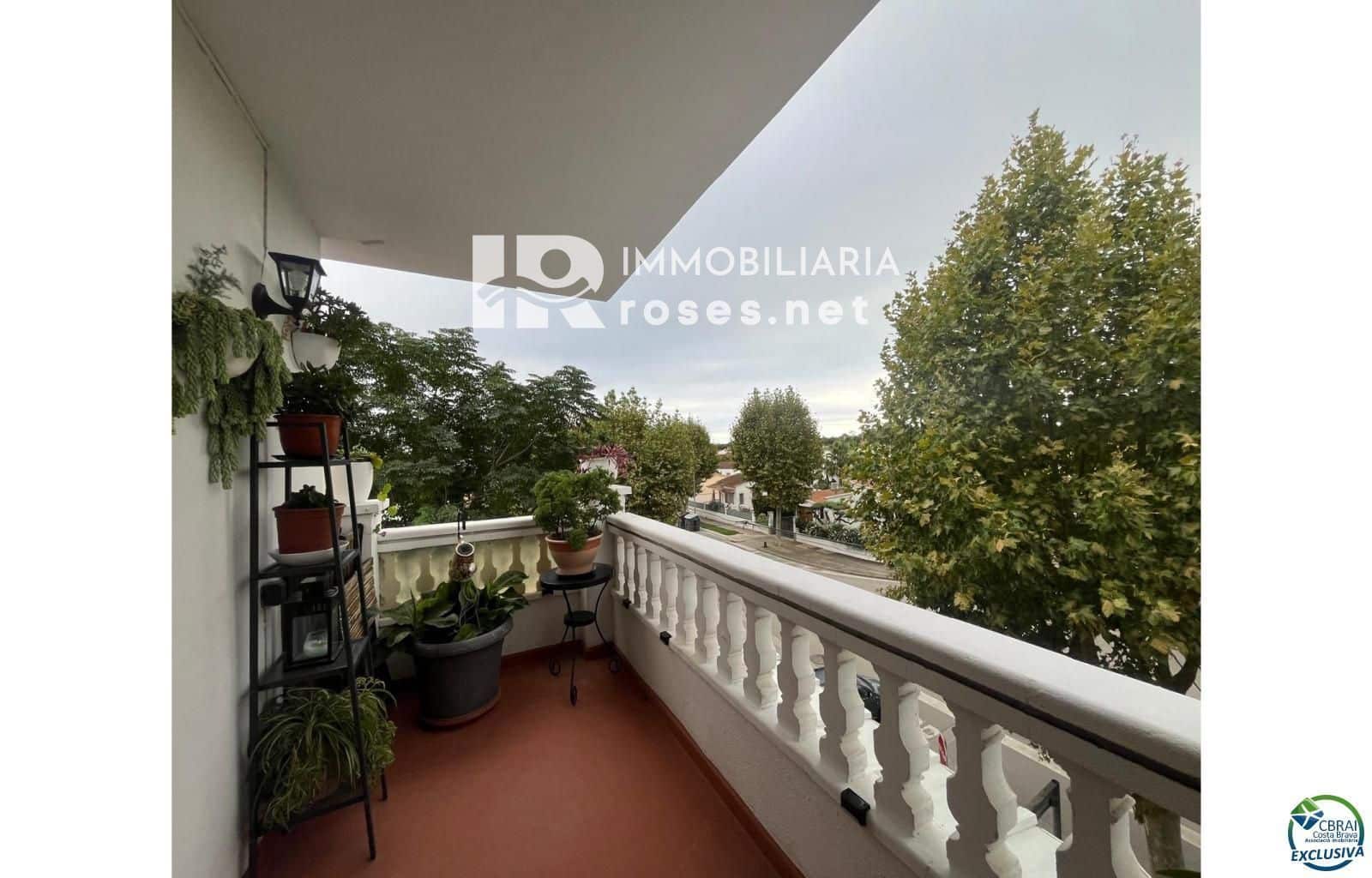 2 bedroom Flat for sale in Empuriabrava - € 180,000 (Ref: 9253743)