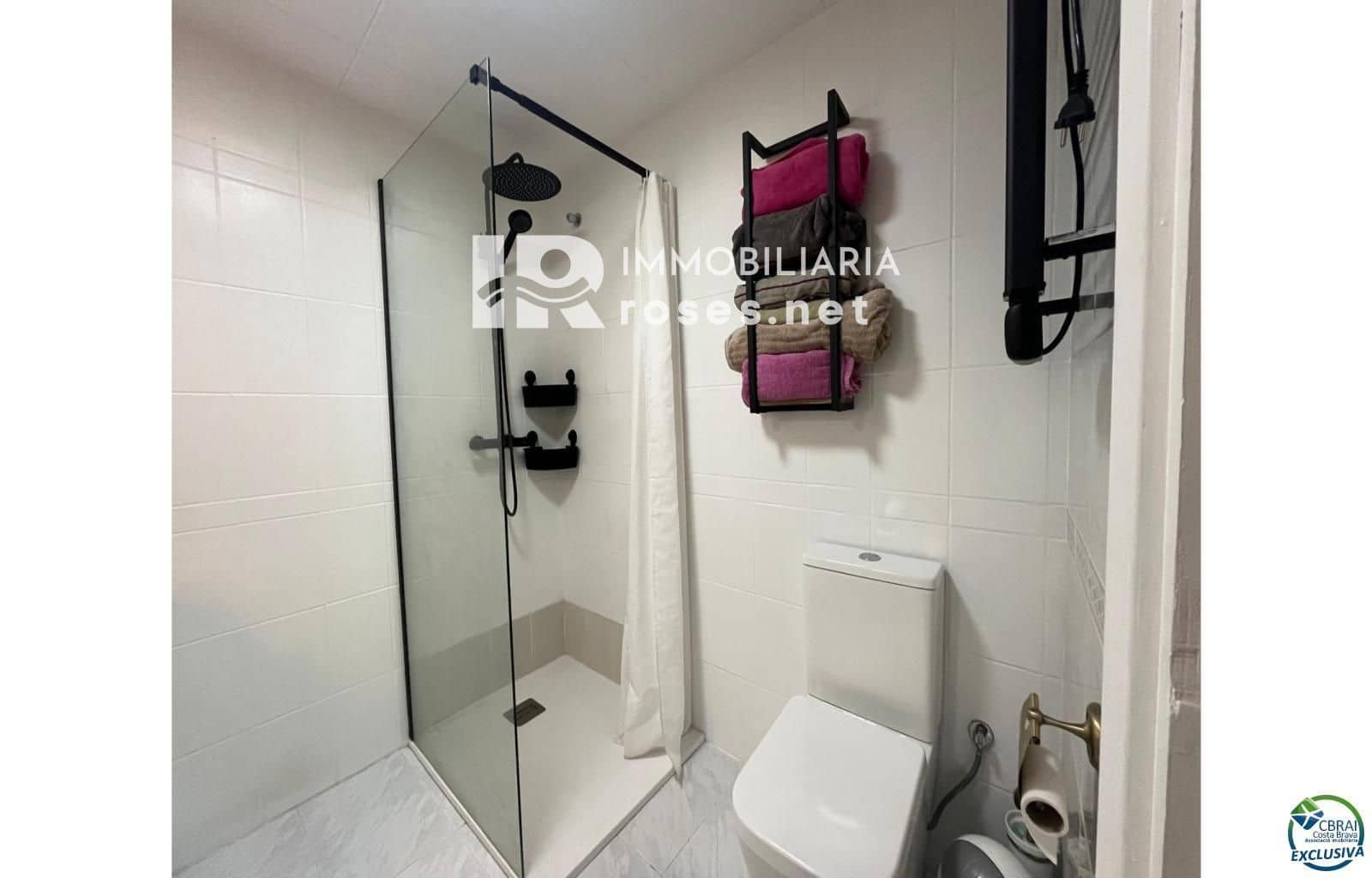 2 bedroom Flat for sale in Empuriabrava - € 180,000 (Ref: 9253743)