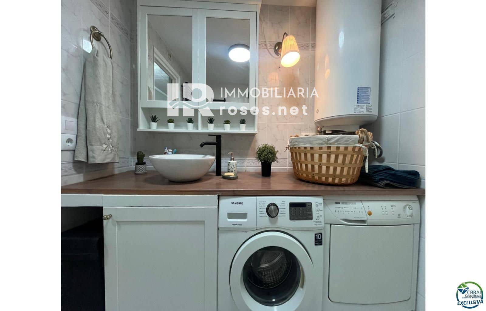 2 bedroom Flat for sale in Empuriabrava - € 180,000 (Ref: 9253743)