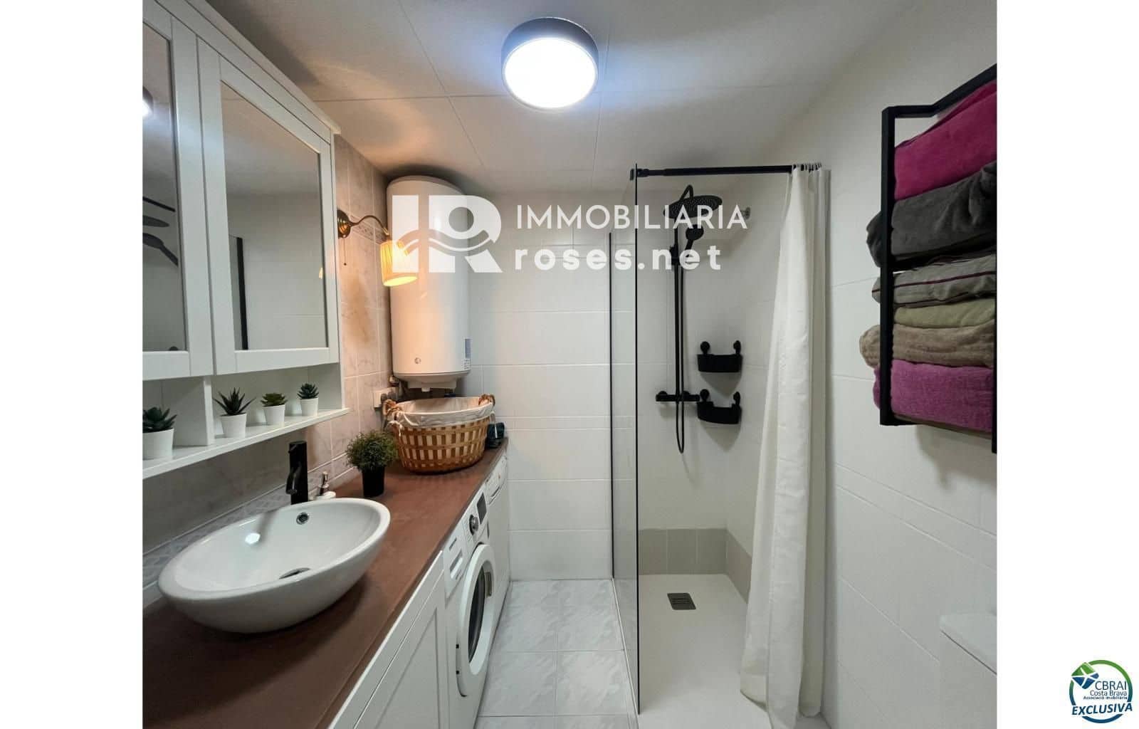 2 bedroom Flat for sale in Empuriabrava - € 180,000 (Ref: 9253743)