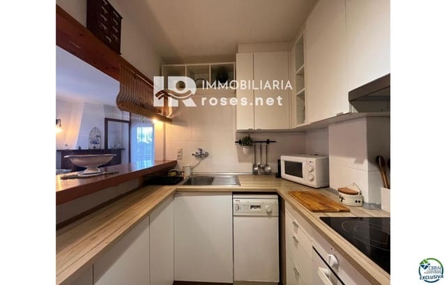 2 slaapkamer Flat te koop in Empuriabrava, Castelló d'Empúries - € 180.000 (Ref: 9253743)