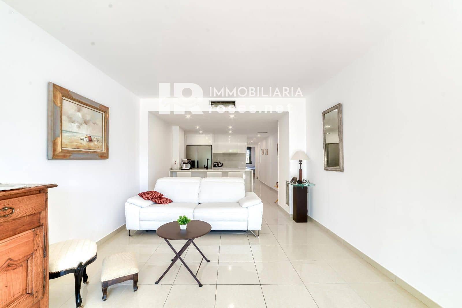 2 slaapkamer Flat te koop in Roses met zwembad - € 480.000 (Ref: 9253744)