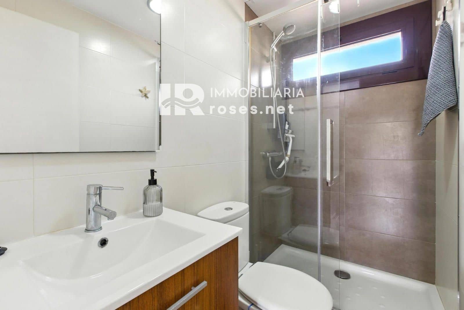 2 sovrum Lägenhet till salu i Empuriabrava med pool - 225 000 € (Ref: 9264806)