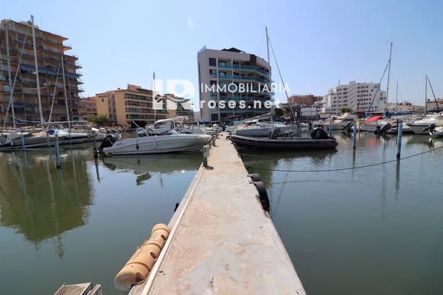 Garage for sale in Santa Margarida, Roses - € 37,000 (Ref: 9272896)