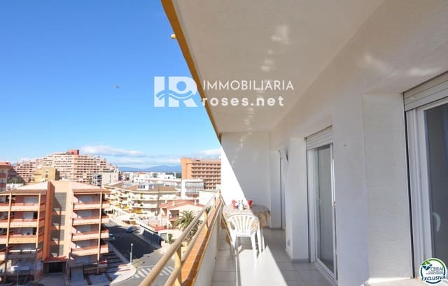 2 slaapkamer Flat te koop in Santa Margarida, Roses met zwembad - € 255.000 (Ref: 9272901)