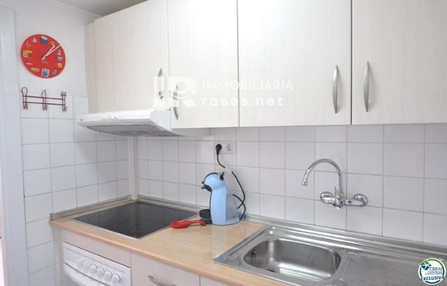 2 soveværelse Lejlighed til salg i Santa Margarida, Roses med swimmingpool - € 255.000 (Ref: 9272901)