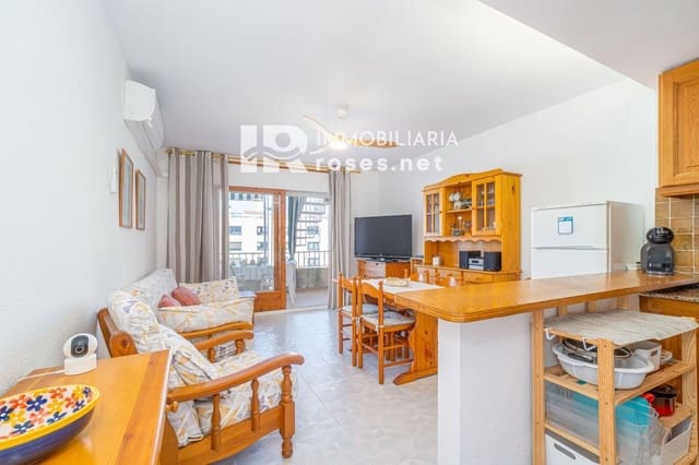 2 slaapkamer Flat te koop in Empuriabrava, Castelló d'Empúries - € 270.000 (Ref: 9285691)