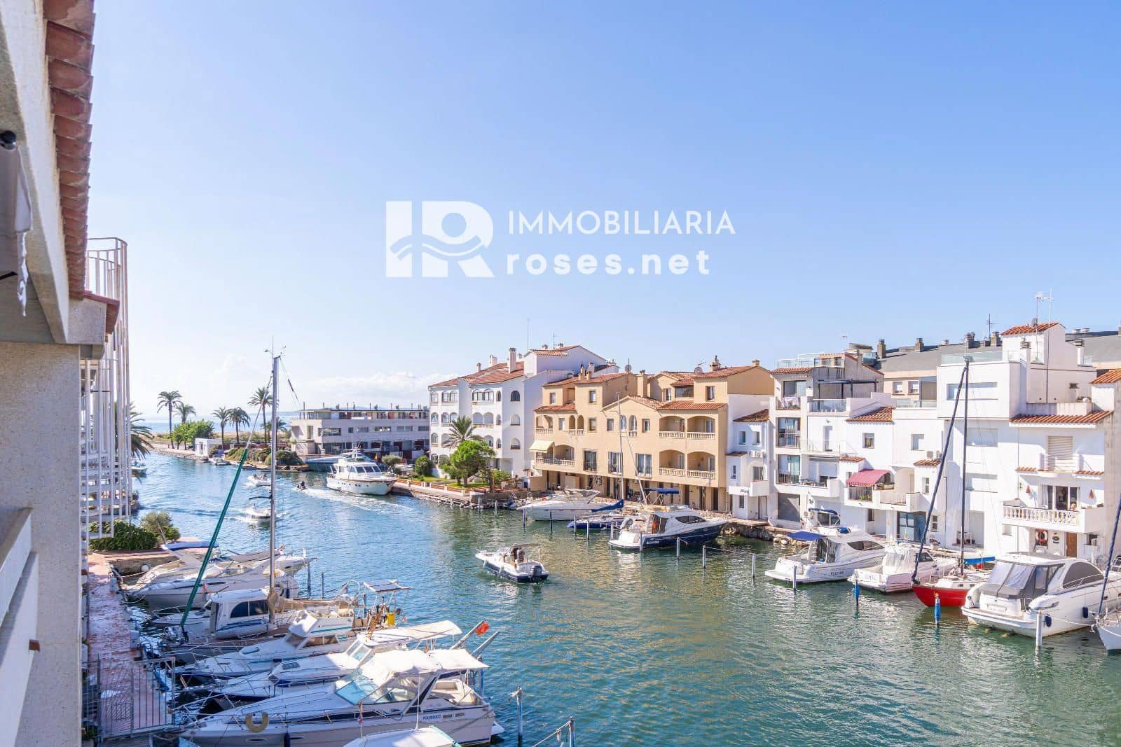 2 soveværelse Lejlighed til salg i Empuriabrava - € 275.000 (Ref: 9285691)