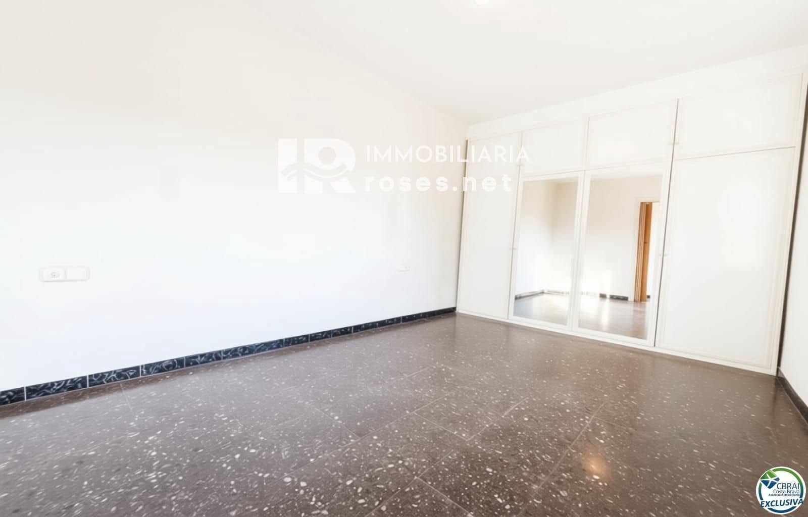 4 Zimmer Villa zu verkaufen in Torroella de Montgri mit Garage - 275.000 € (Ref: 9292375)