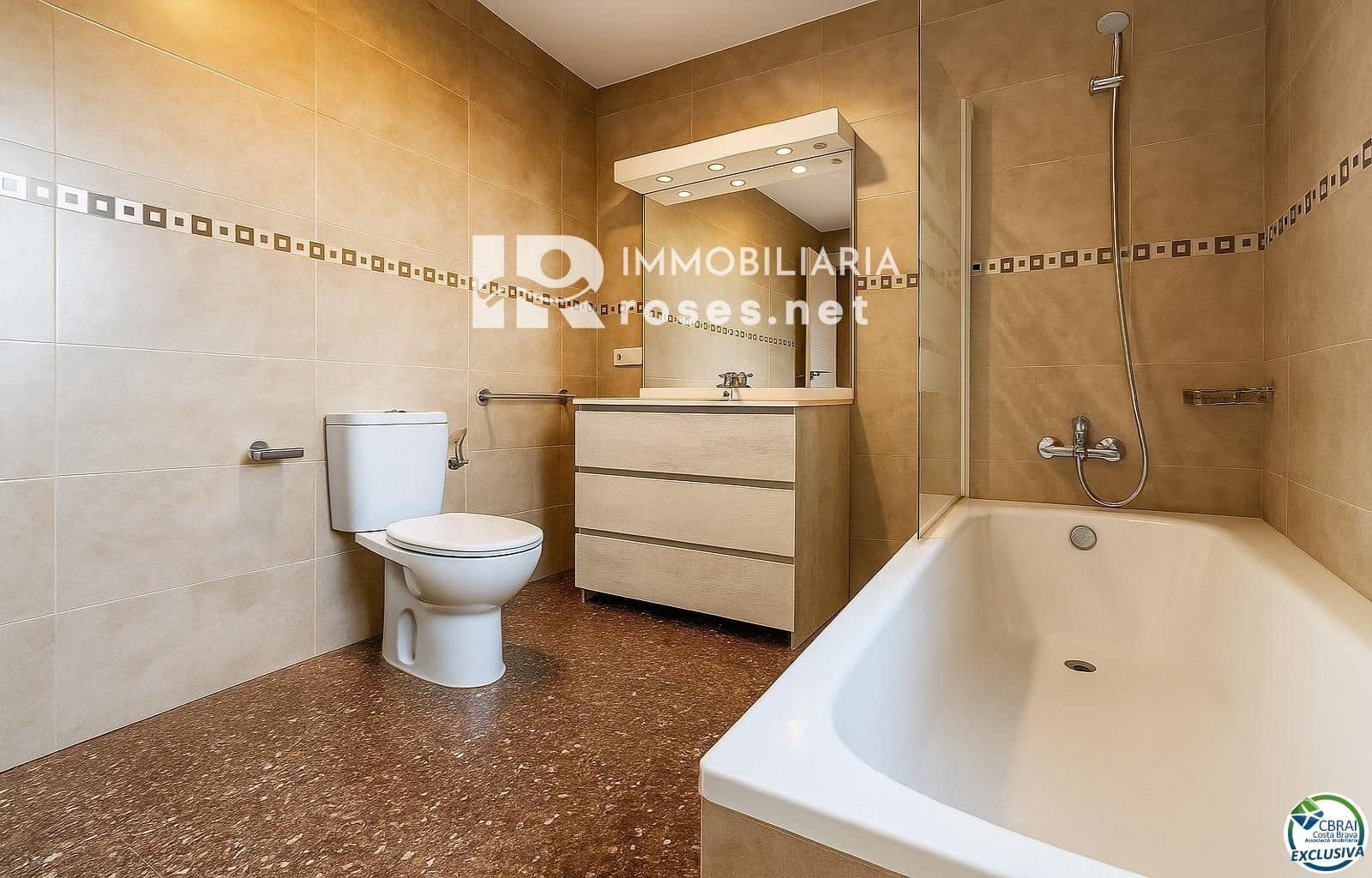 4 Zimmer Villa zu verkaufen in Torroella de Montgri mit Garage - 275.000 € (Ref: 9292375)