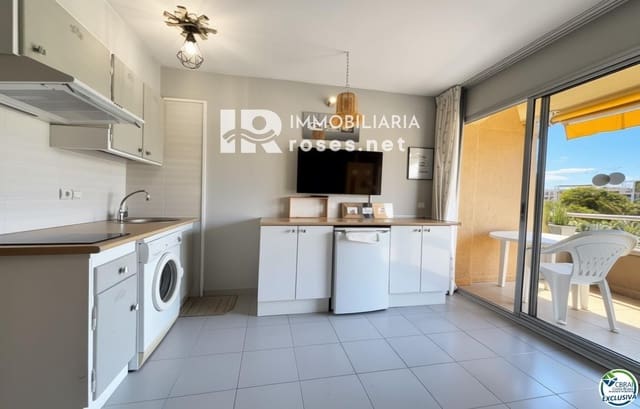 Piso en L'Estartit, Torroella de Montgrí en venta - 145.000 € (Ref: 9311397)