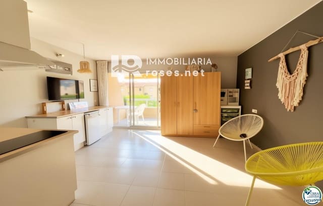 Piso en L'Estartit, Torroella de Montgrí en venta - 145.000 € (Ref: 9311397)