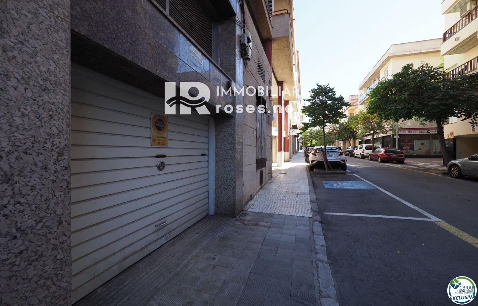 Garage til salg i Roses - € 27.000 (Ref: 9314661)