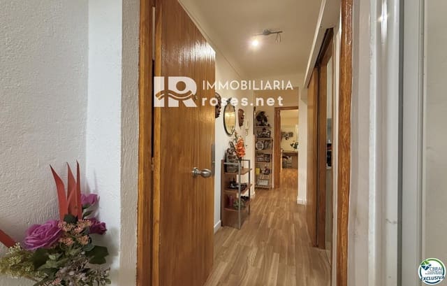 Piso de 2 habitaciones en Roses en venta - 190.000 € (Ref: 9314662)