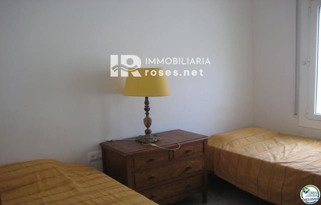 3 makuuhuone Huvila myytävänä paikassa El Mas Fumats, Roses mukana uima-altaan 
autotalli - 549 000 € (Ref: 9318142)