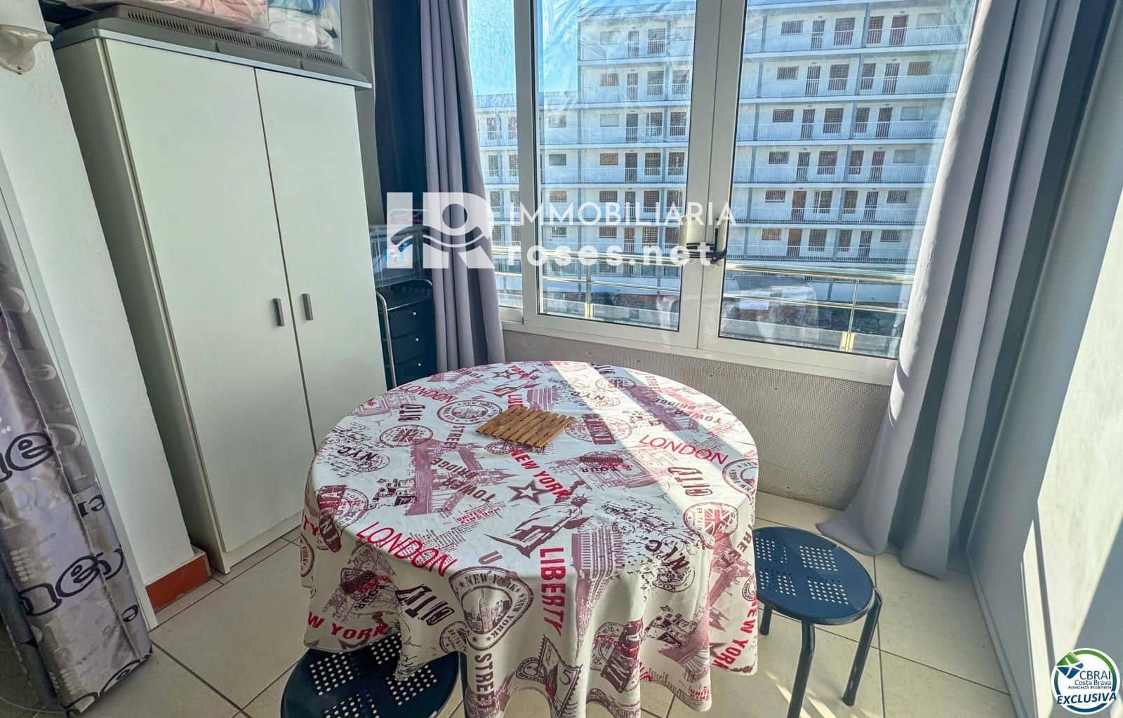 Flat te koop in Roses - € 113.000 (Ref: 9318143)