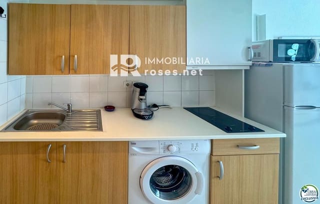 Flat te koop in Santa Margarida, Roses - € 113.000 (Ref: 9318143)