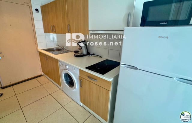 Flat te koop in Santa Margarida, Roses - € 113.000 (Ref: 9318143)