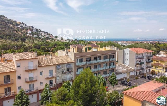 3 slaapkamer Flat te koop in Roses - € 257.000 (Ref: 9328640)