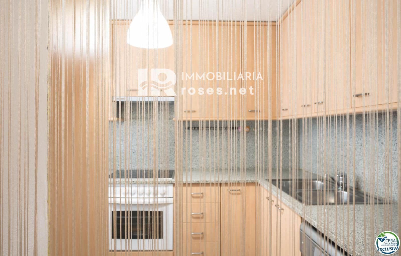 3 sypialnia Mieszkanie na sprzedaż w Roses - 257 000 € (Ref: 9328640)