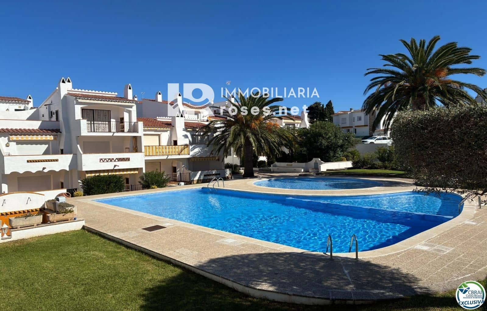 1 slaapkamer Flat te koop in Roses met zwembad - € 144.000 (Ref: 9331061)