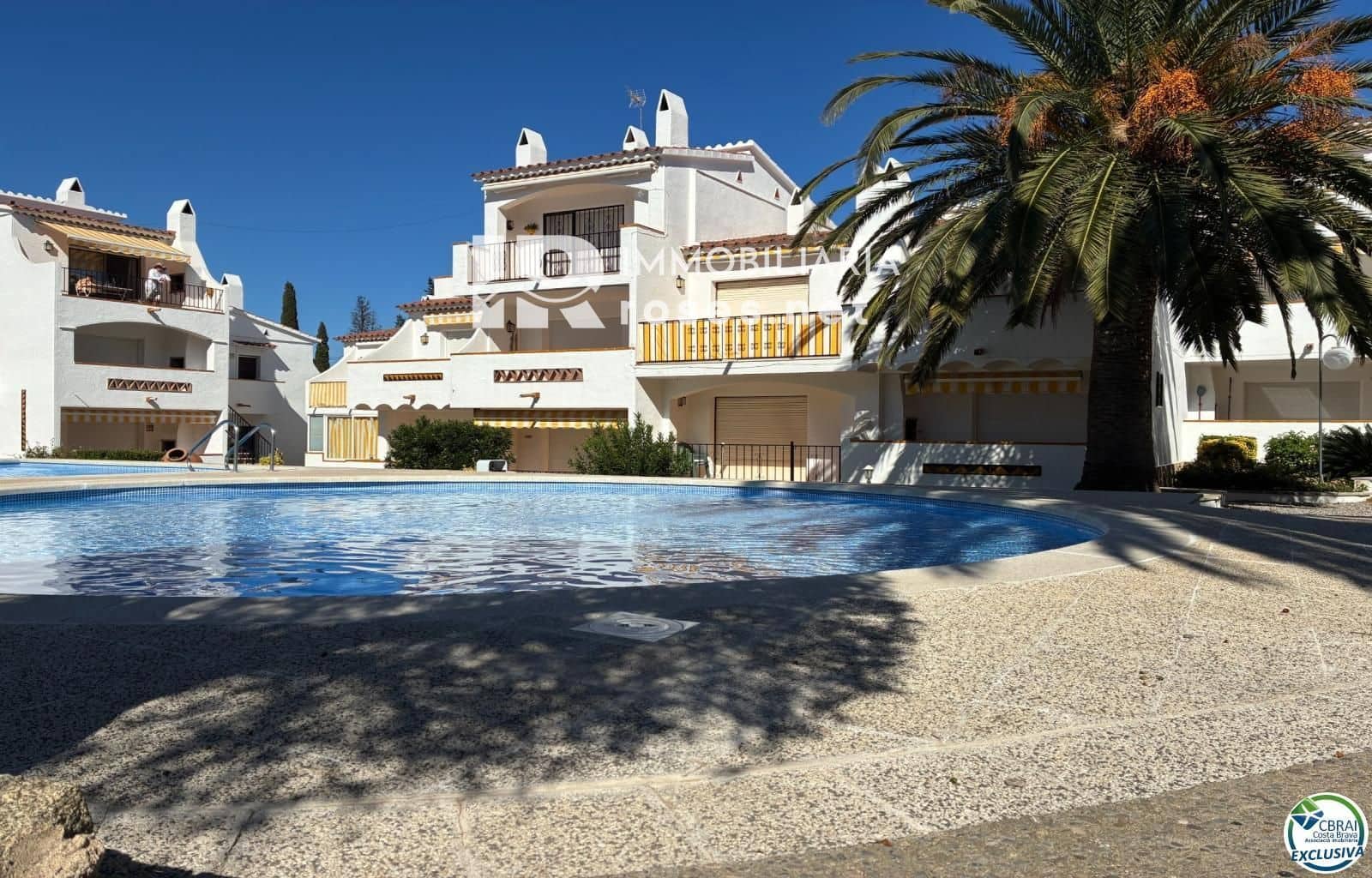 1 slaapkamer Flat te koop in Roses met zwembad - € 144.000 (Ref: 9331061)