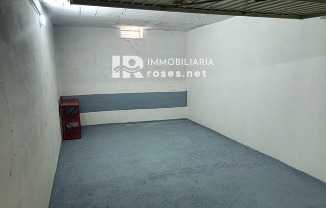 Garage for sale in Roses - € 49,000 (Ref: 9347881)
