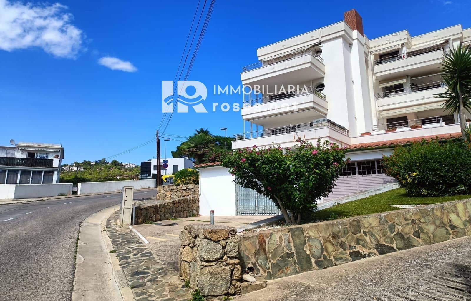 Garage te koop in Roses - € 49.000 (Ref: 9347881)