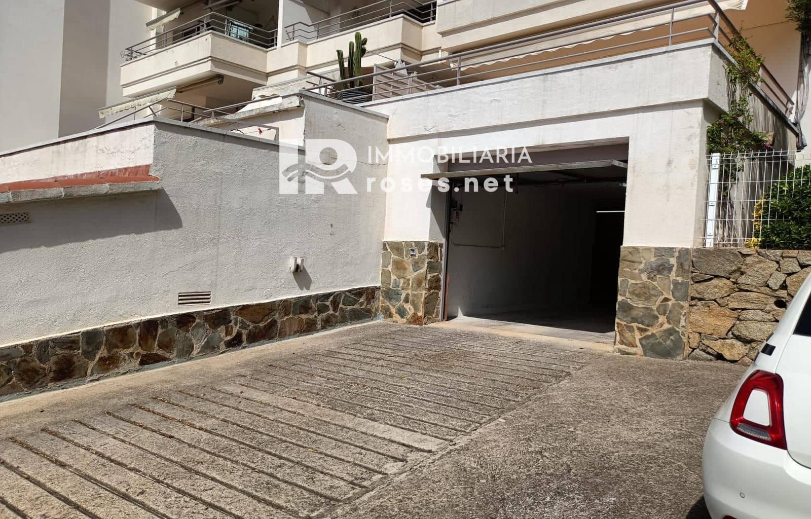 Garage te koop in Roses - € 49.000 (Ref: 9347881)