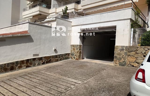 Garage for sale in Roses - € 49,000 (Ref: 9347881)