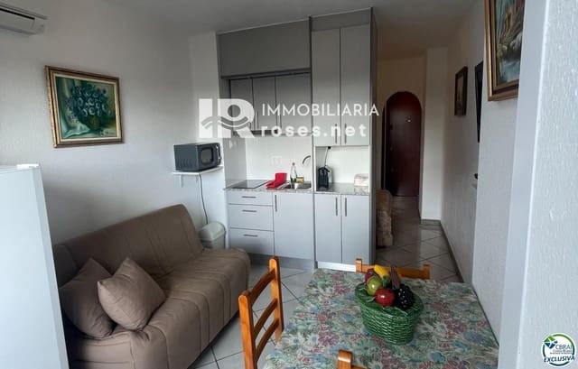 1 slaapkamer Flat te koop in Empuriabrava, Castelló d'Empúries - € 95.000 (Ref: 9353844)