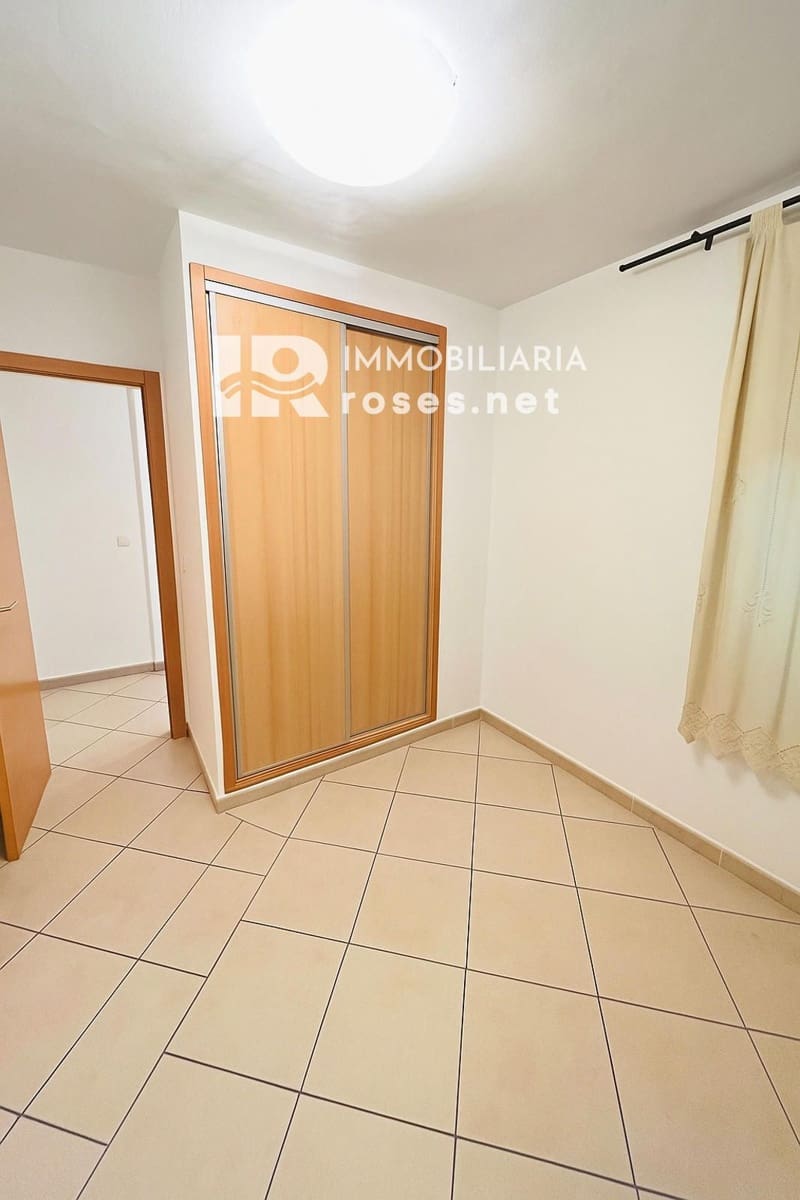 4 Zimmer Wohnung zu verkaufen in Roses - 199.900 € (Ref: 9362851)