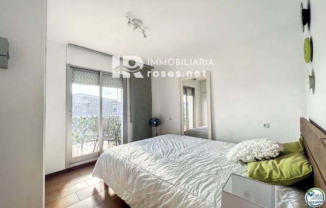 1 chambre Appartement à vendre à Empuriabrava, Castelló d'Empúries - 134 000 € (Ref: 9378314)