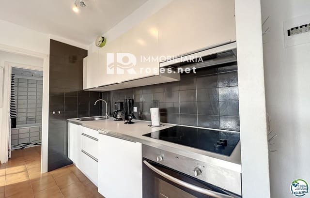 1 chambre Appartement à vendre à Empuriabrava, Castelló d'Empúries - 134 000 € (Ref: 9378314)