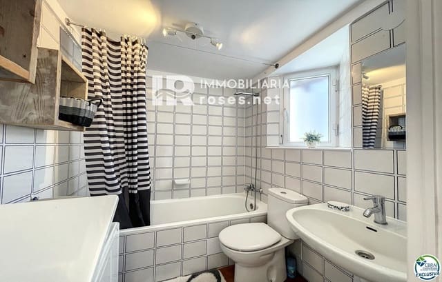 1 chambre Appartement à vendre à Empuriabrava, Castelló d'Empúries - 134 000 € (Ref: 9378314)